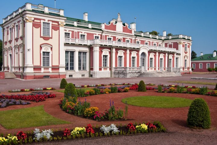 Дворец и парк Кадриорг