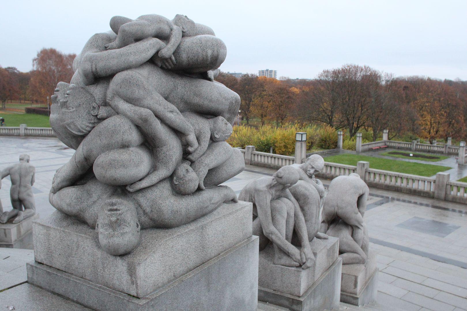 осло скульптуры в парке