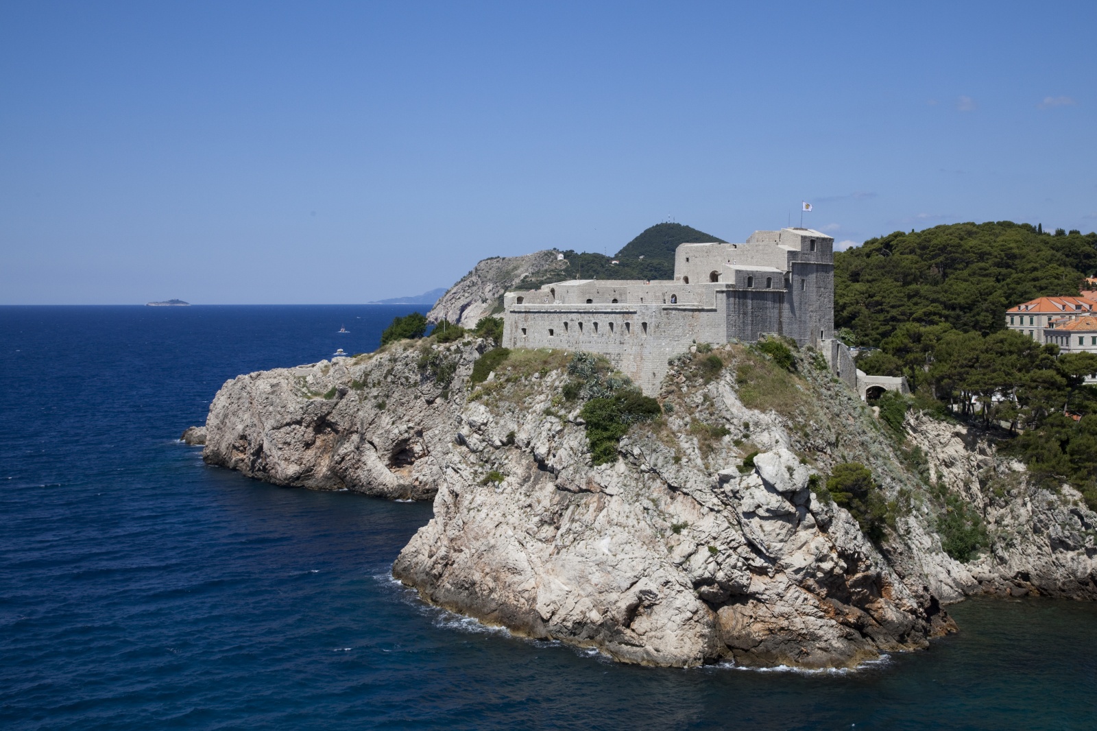 Самое красивое место Дубровника – крепость Ловриенац